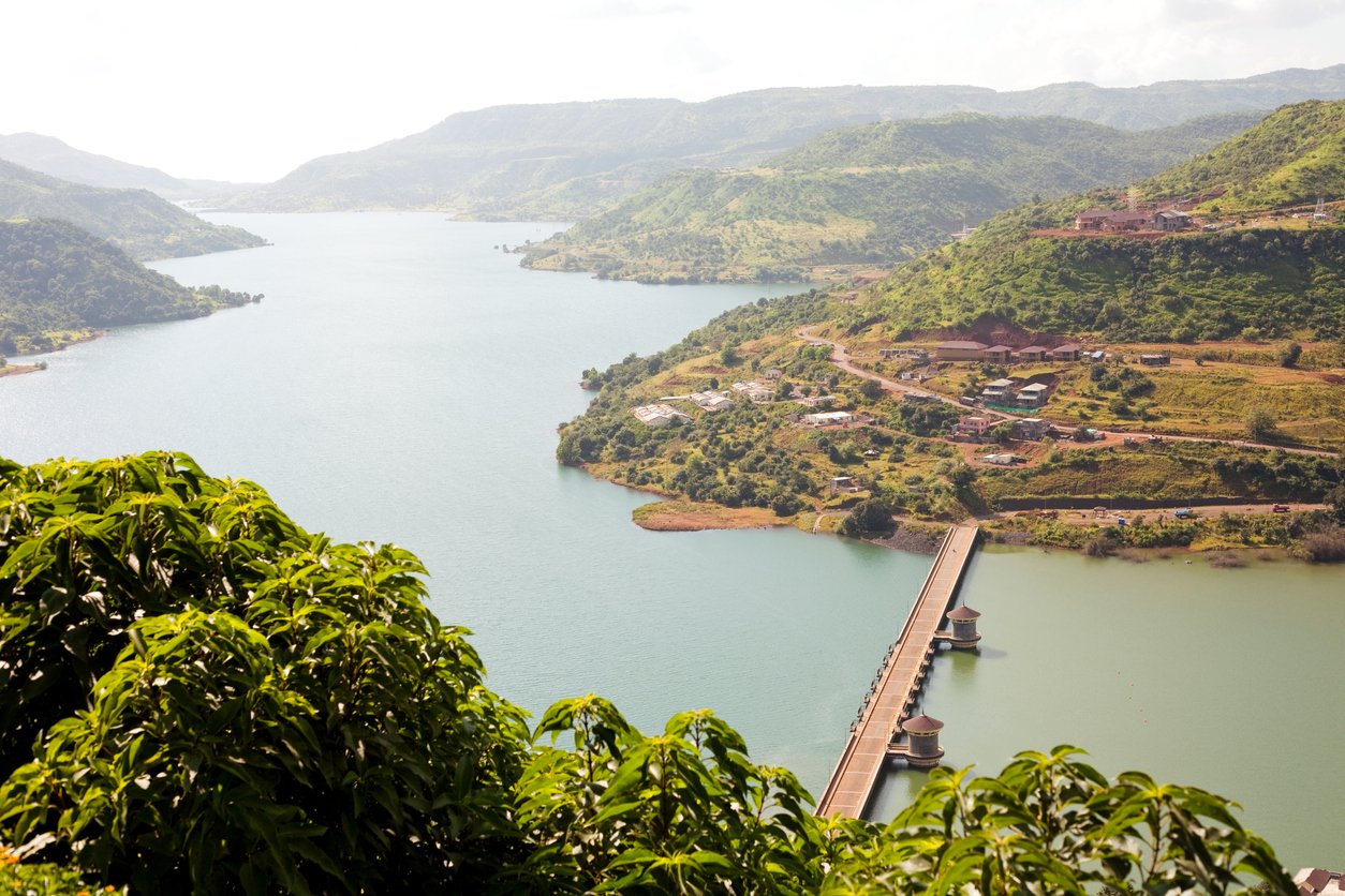 Book Trip With Force urbania Mumbai To Lavasa 